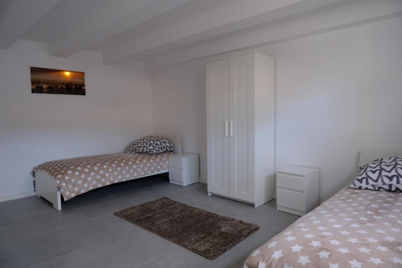 2 Zimmer Monteurswohnung Mit Kuche Und Bad Osnabrück Dış mekan fotoğraf